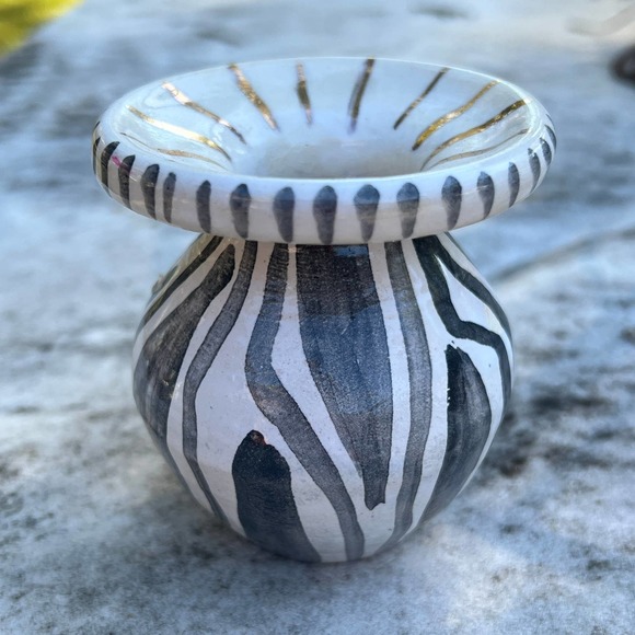 Zebra Stripe Vase 18K Tiny Genuine Gold Pottery Bud Vase - Picture 8 of 8
